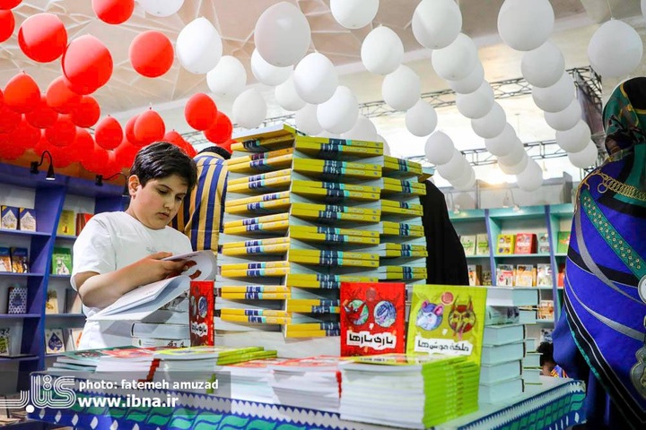 کتاب هنوز می‌تواند بهترین دوست کودکان باشد