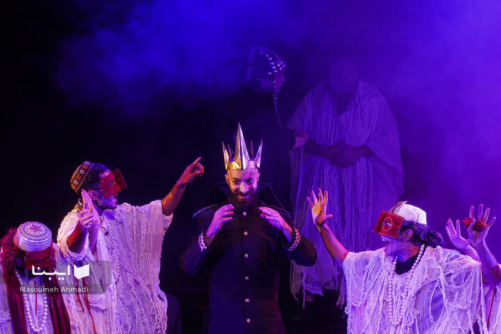 اجرای نمایش «مکبث‌زار»