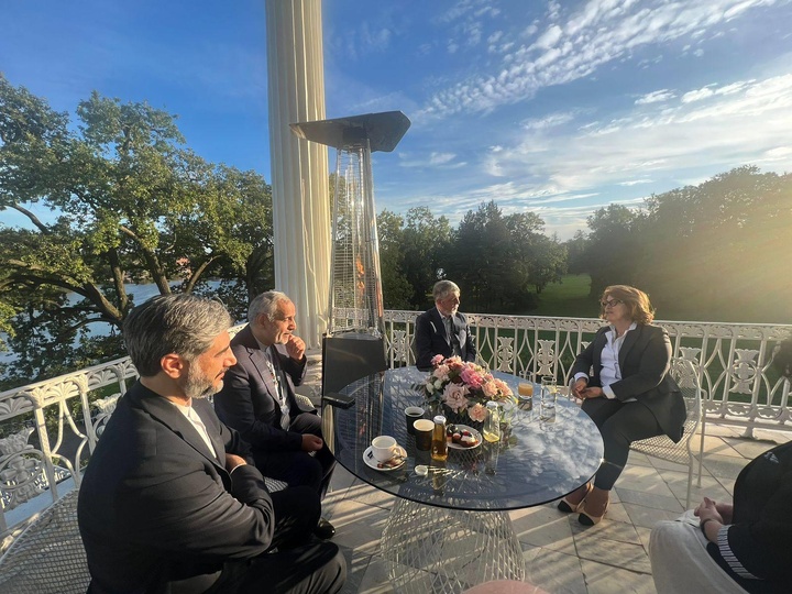 وزیران فرهنگ ایران و تاجیکستان دیدار  کردند