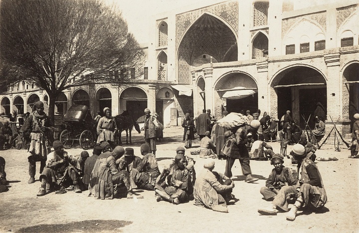 وجدان بیدار تاریخ مردم