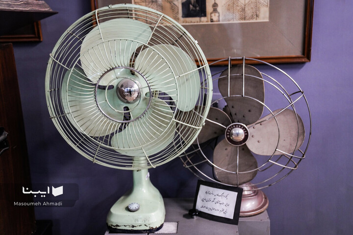 نمایشگاه آثار قدیمی کتابخانه مرکزی دانشگاه تهران