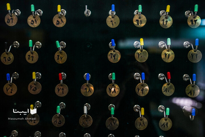 نمایشگاه آثار قدیمی کتابخانه مرکزی دانشگاه تهران