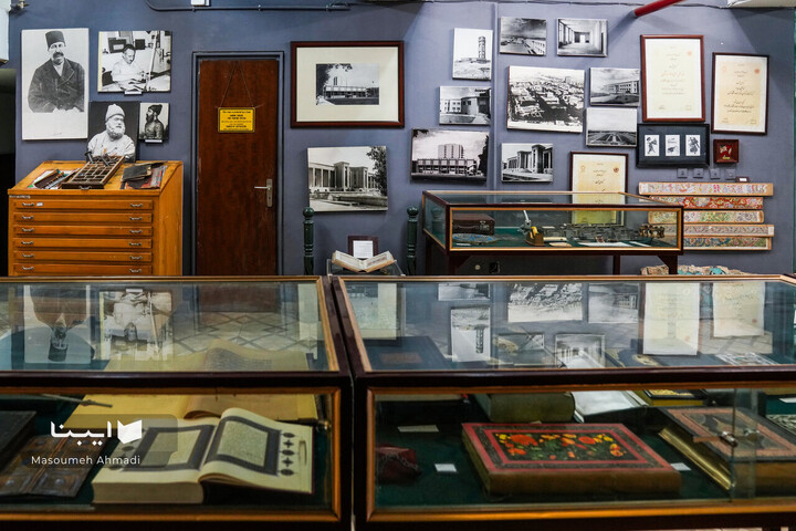 نمایشگاه آثار قدیمی کتابخانه مرکزی دانشگاه تهران