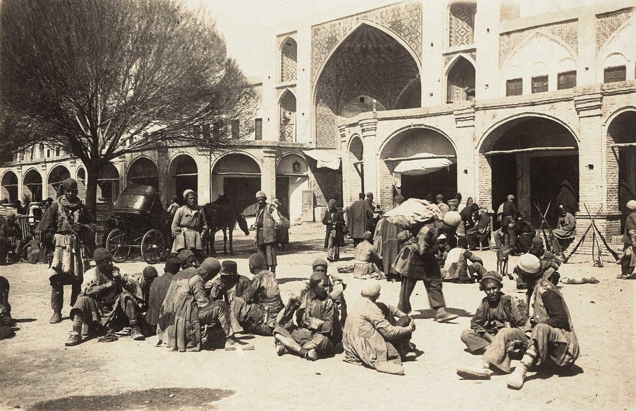 وجدان بیدار تاریخ مردم