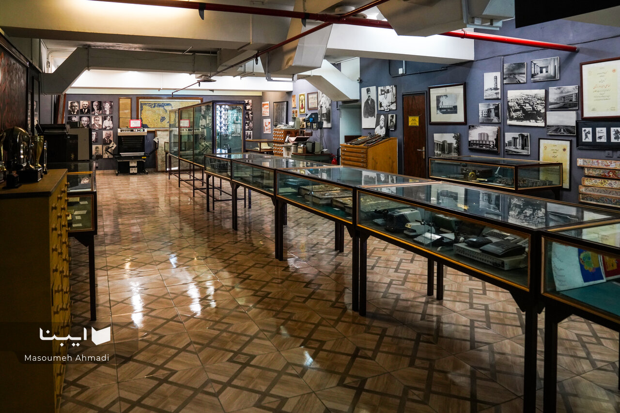 ویترین تجدد ایرانی