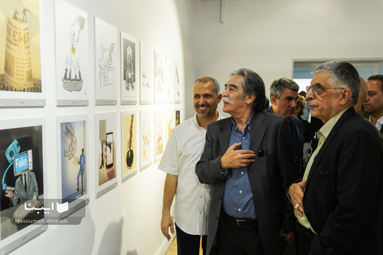 اختتامیه نخستین جشنواره کاریکاتور «باج نیوزها» برگزار شد