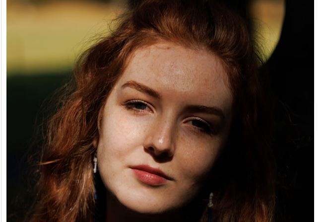 شعر درمان نیست ابزاری برای پس‌گرفتن زندگی است