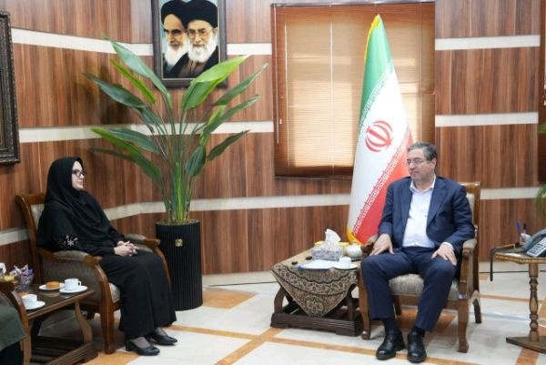 هم‌افزایی دستگاه‌ها کلید ترویج کتابخوانی در آذربایجان‌غربی است