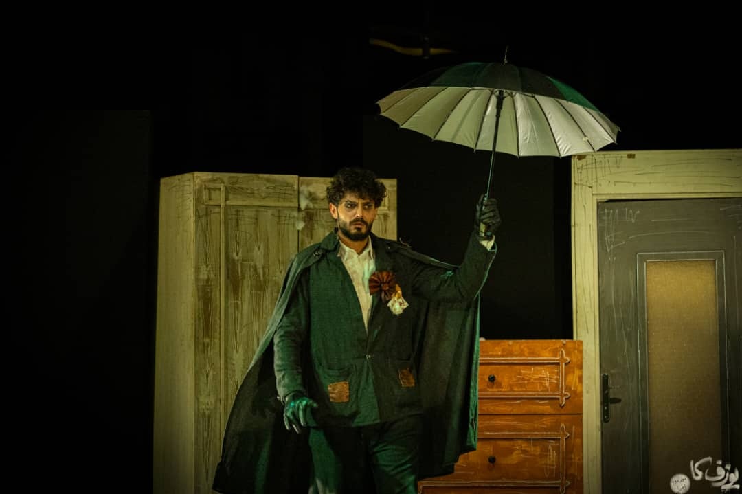 تئاتر ما از کم‌خواندن رنج می‌برد، نه از کمبود متن/ کارگردان باید پاتوقش کتاب‌فروشی‌ باشد