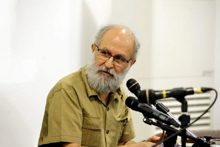 ثمینه باغچه‌بان از پیشروان آموزش نوین و ادبیات کودک بود