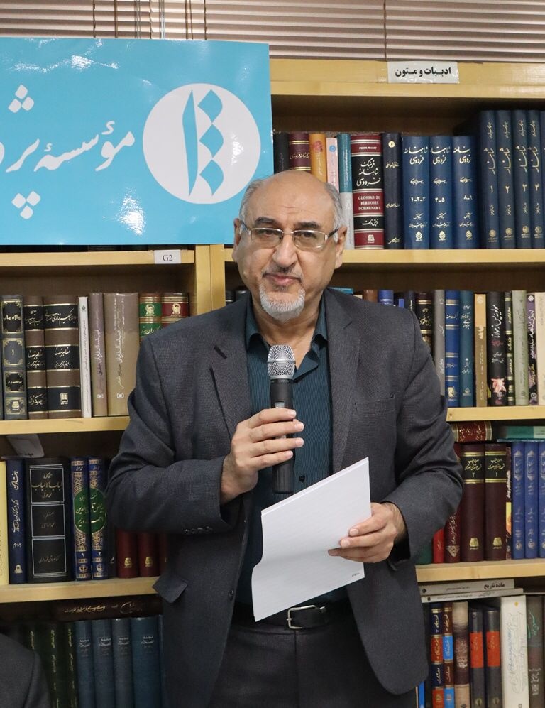 از شاگردی ماست‌بندی تا بلیت‌فروشی در شرکت واحد