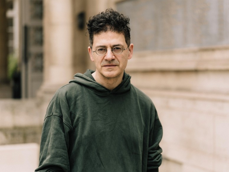 در غلافی از پوست حیوانات