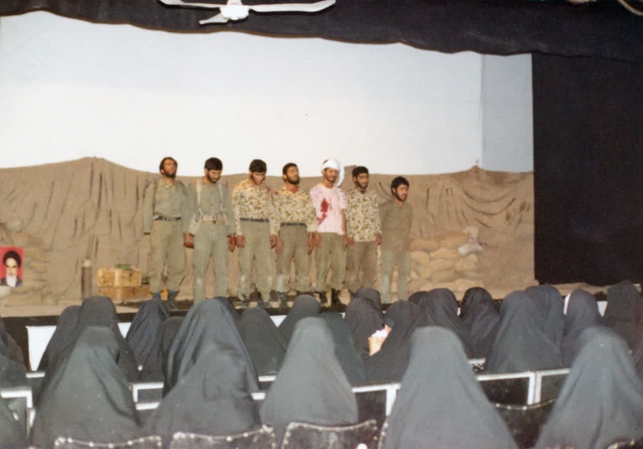 کتابخانهای در چند قدمی خاکریز عراقیها/ پاتوق کتابخوانی رزمندگان در آبادان کجا بود؟