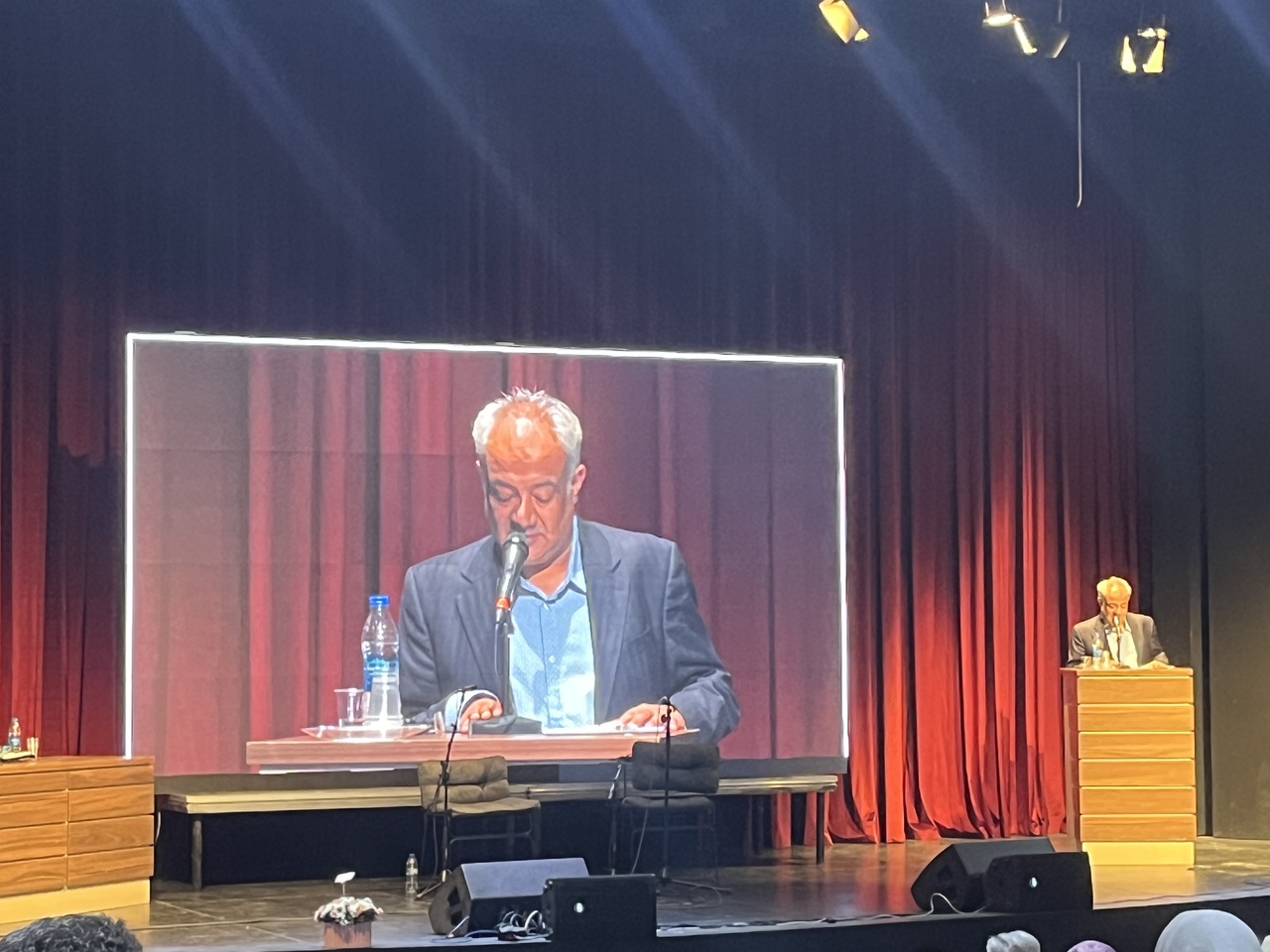 نیاز کرمانی؛ از «گزیده شاهنامه» تا حافظشناسی