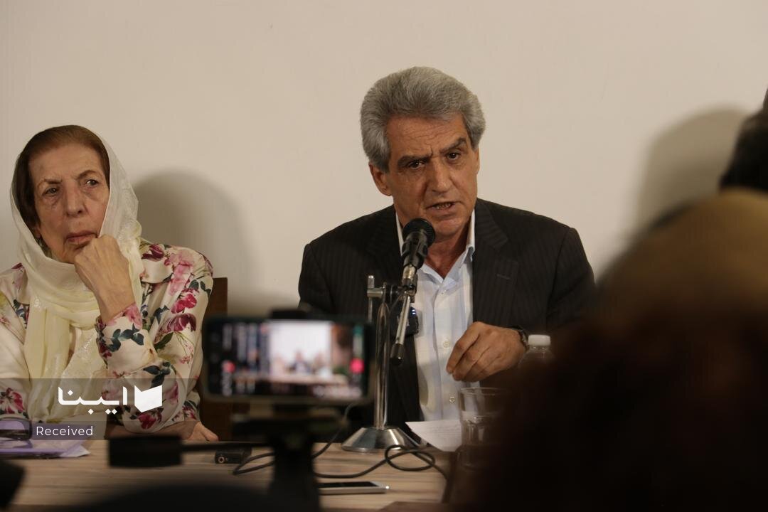 ایران نمی‌میرد