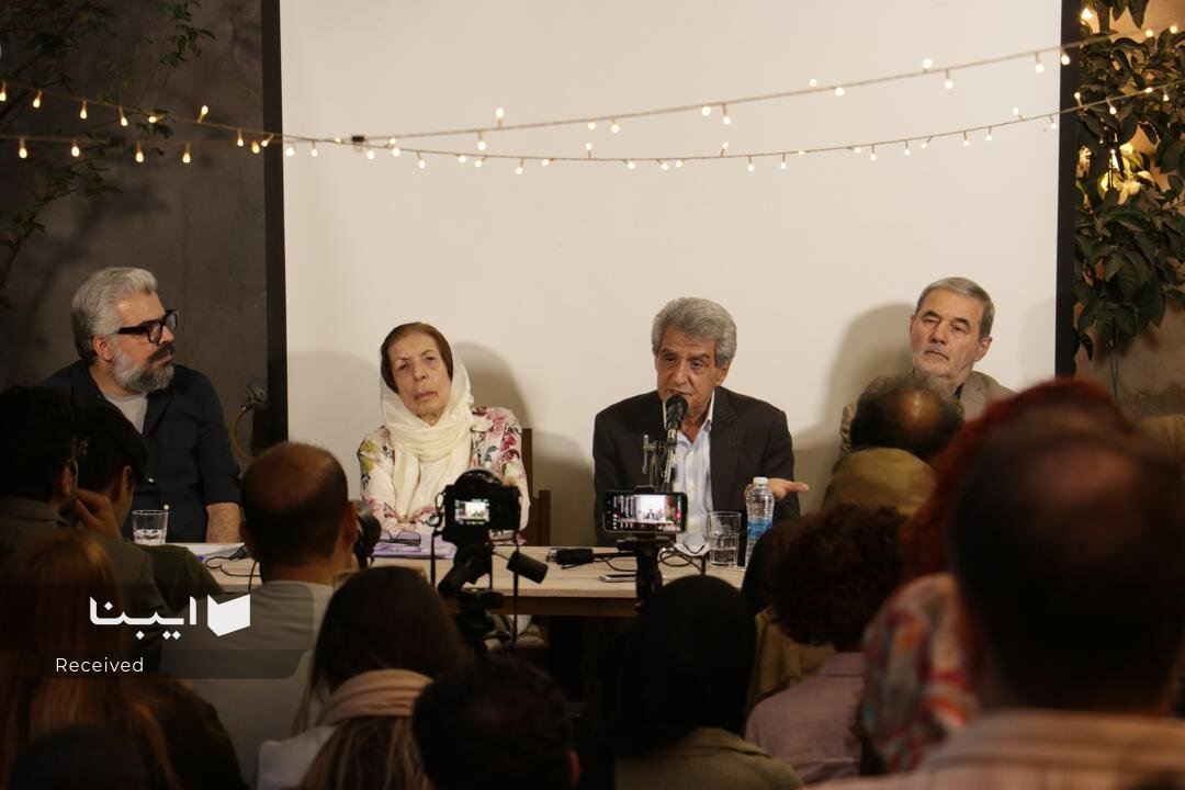 ایران نمیمیرد