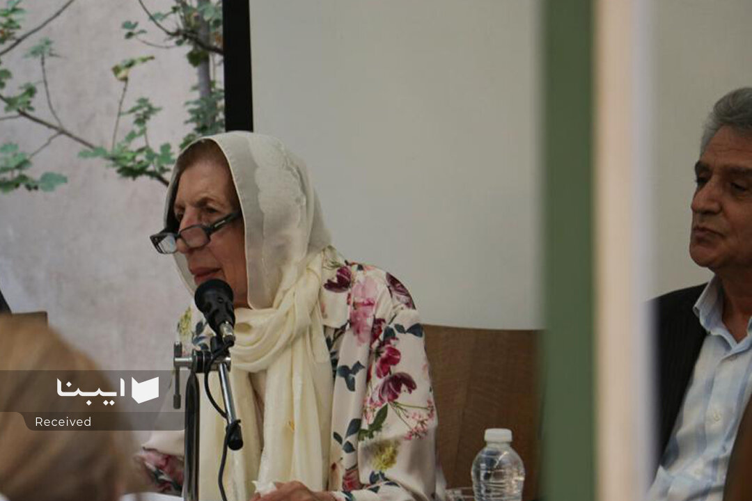 ایران نمی‌میرد