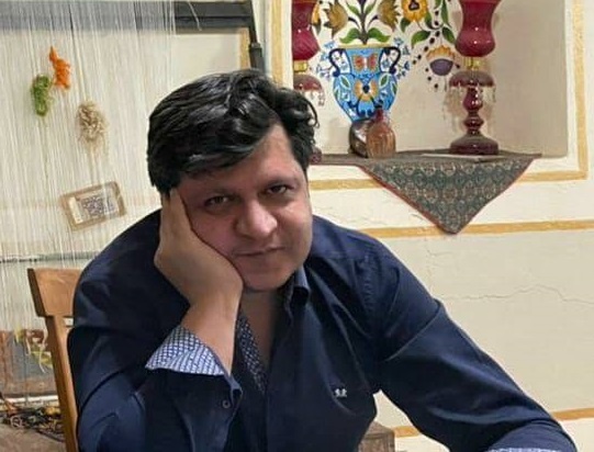 آرامگاه منزوی در پیچ و خم‌های اداری/ پدر غزل معاصر هنوز مقبره ندارد