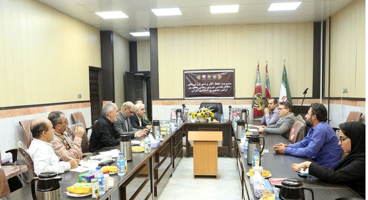 خاطرات دفاع مقدس دستمایه آثار ماندگار ادبی و هنری است