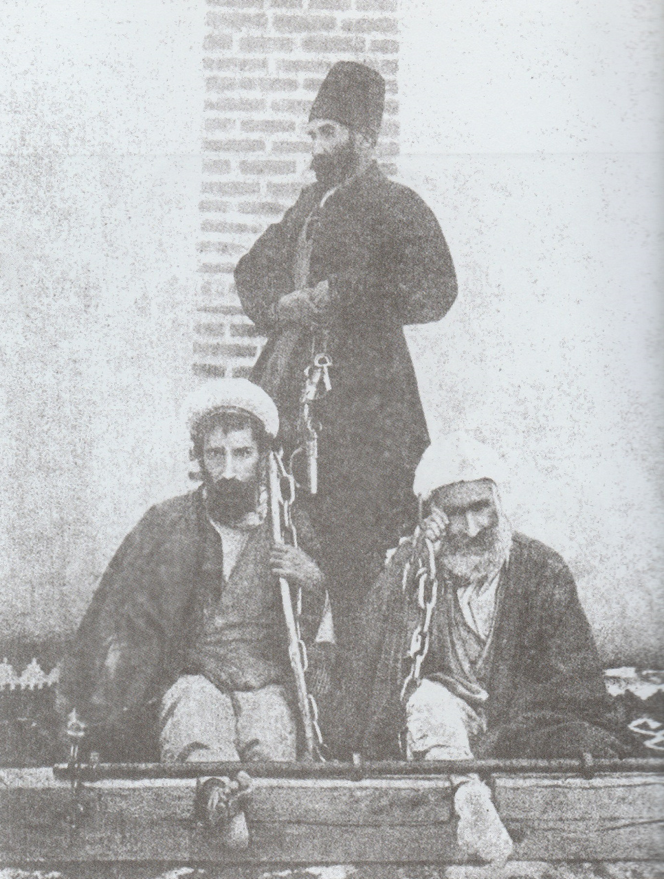 راپورت‌نویسی با یک جفت گیوه