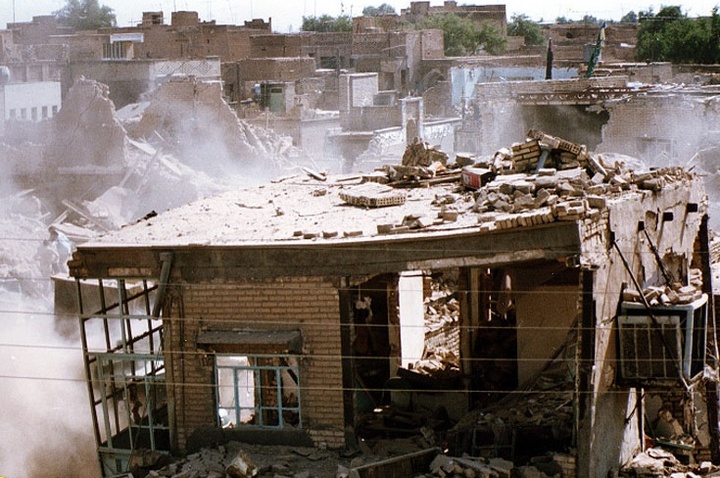 چراغ فرهنگ در دل آتش خاموش نشد/ کتابخانه ماموستا هه‌ژار نماد مقاومت فرهنگی مردم سنندج در جنگ