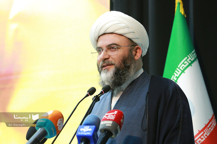 آیین رونمایی کتاب «خسوف در بیروت»