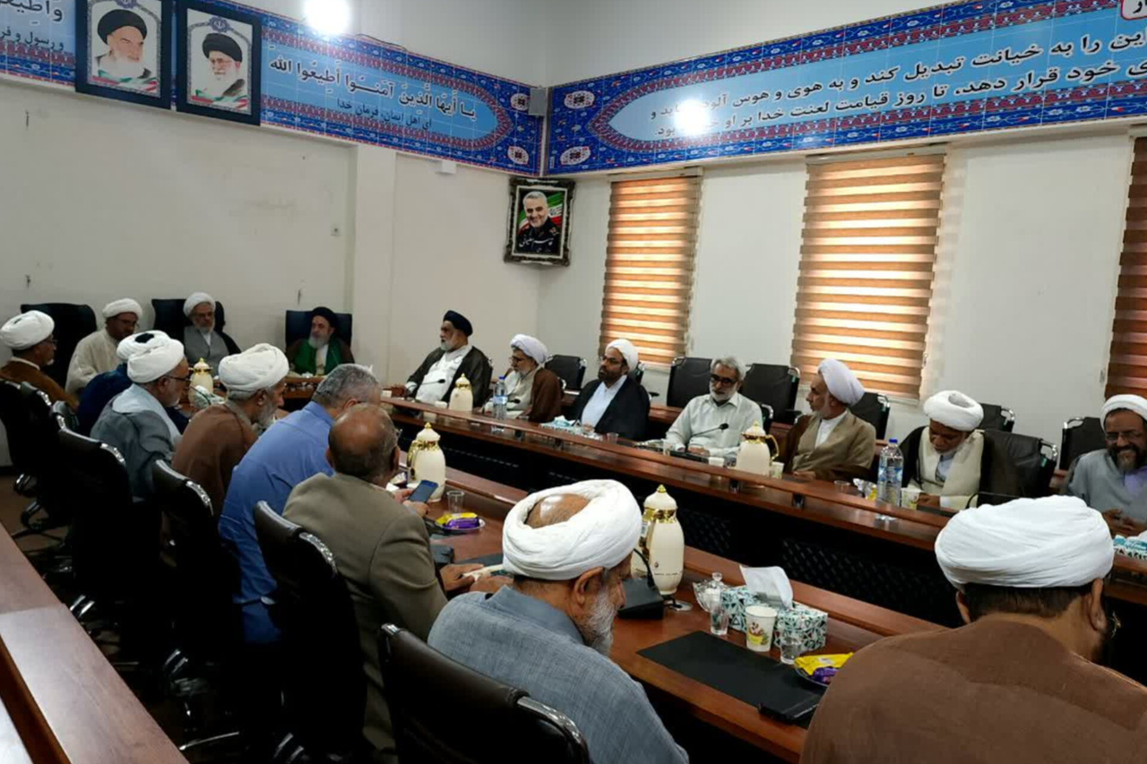 تدوین و انتشار مکتوبات، خاطرات طلاب رزمنده و شهدای روحانی ضرورت دارد