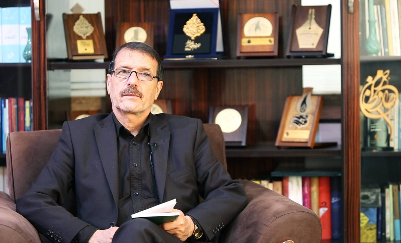 تداوم رابطه تاریخی کتاب و شعر تضمین‌کننده فرهنگ مطالعه است