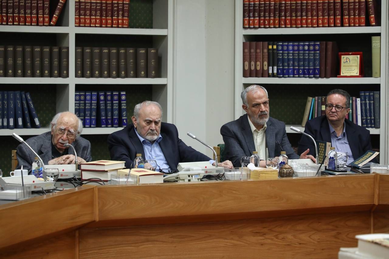 باید تاریخ و فرهنگ خود را دوباره بنویسیم