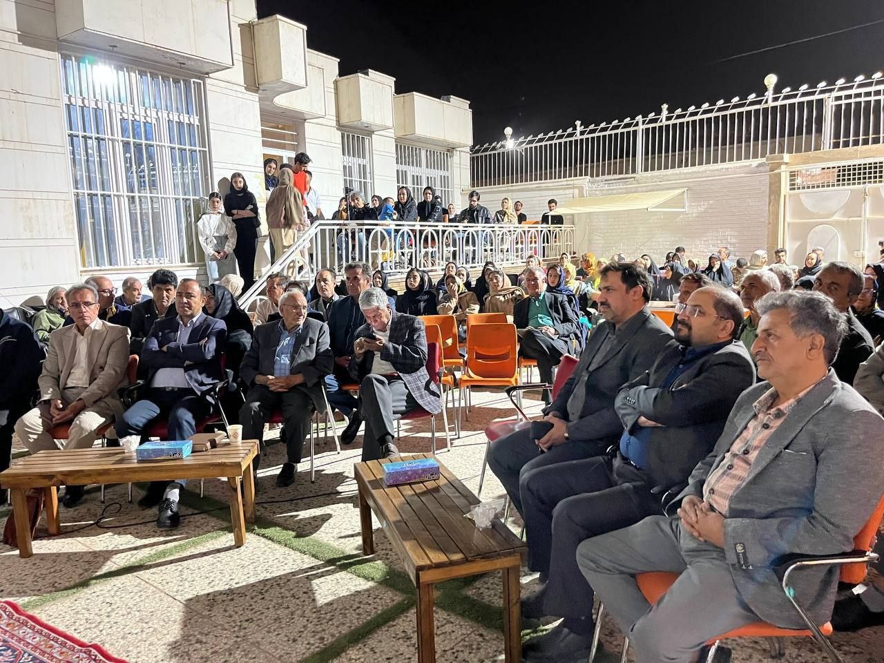 نشست شاهنامهخوانی در تربتحیدریه/ رونمایی از کتاب «افسربیبی» در سبزوار