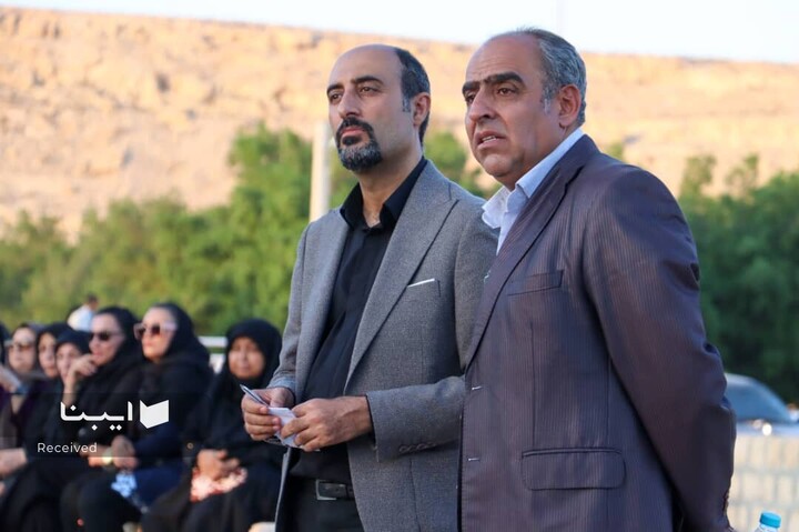 مراسم خاکسپاری احمد پژمان