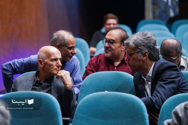 شب ده سالگی فصلنامۀ سیاست‌نامه