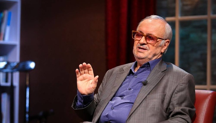 مولانا از جهات مختلف بر ابن عربی ترجیح دارد