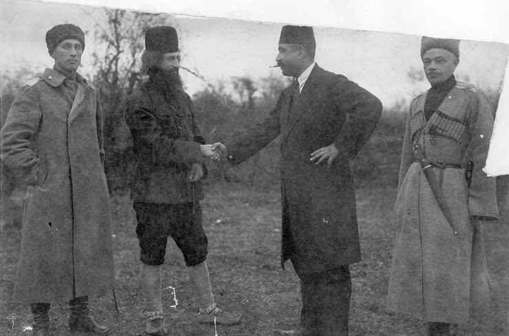 علیه استعمار و استبداد