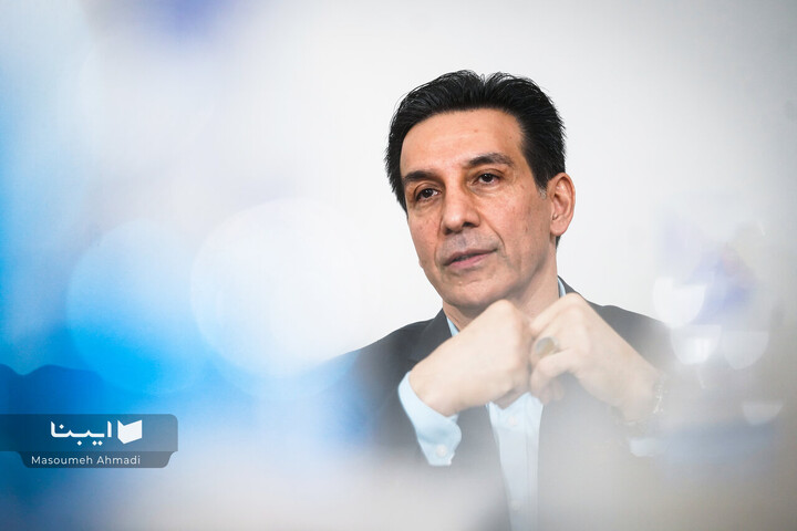 نخستین نشست خبری رئیس جدید اتحادیه چاپخانه‌داران و صحاف تهران