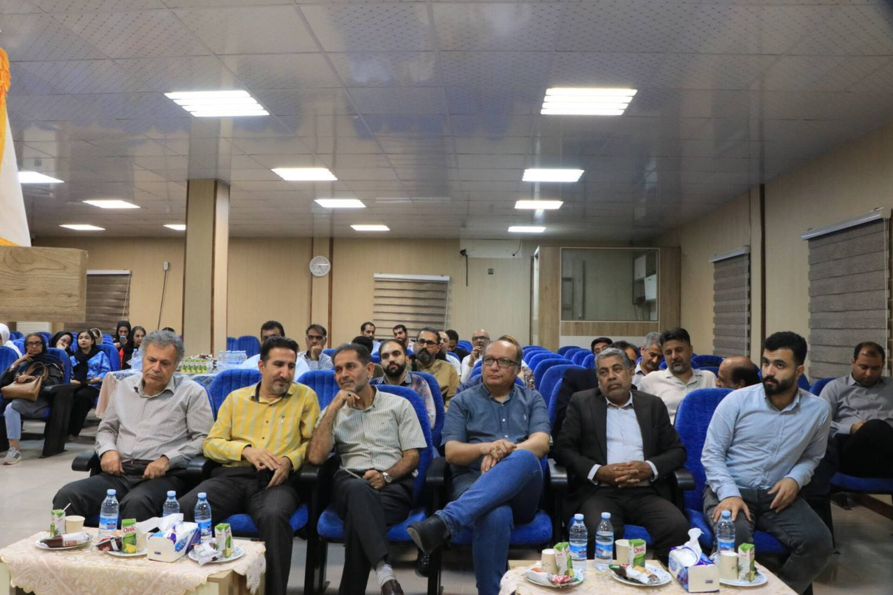 ویژه‌برنامه «هم‌آوایی بندر و قونیه» در بندرعباس برگزار شد