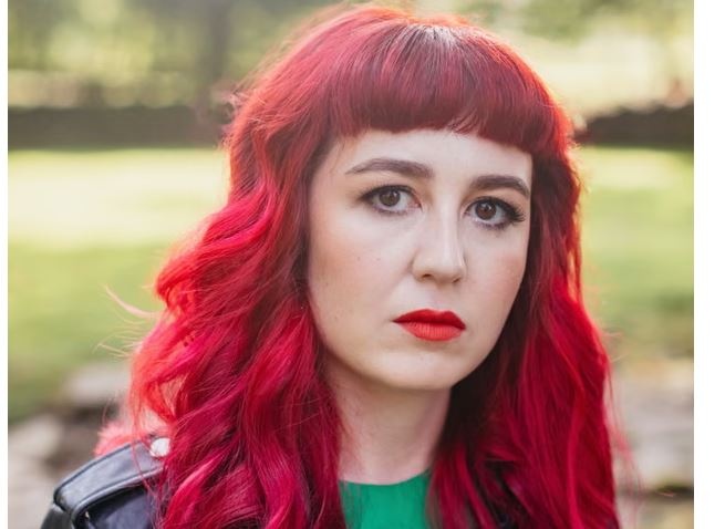 کولویل براون موفق به کسب جایزه داستان کوتاه بی‌بی‌سی شد