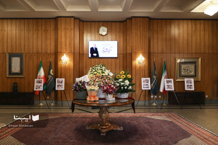 آیین دهمین سالروز درگذشت عبدالرحیم جعفری