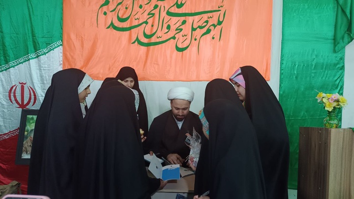 کتاب «دشت صاعقه» اولین رمان در نقد بهائیت است