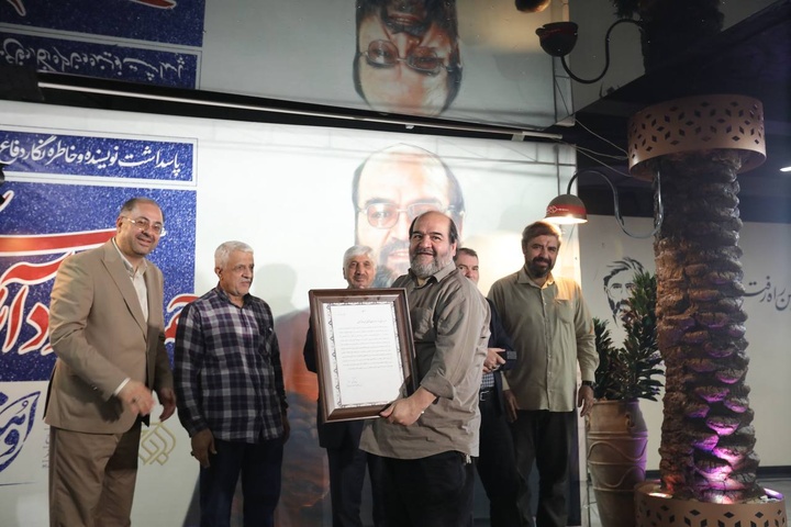 روایتگر حقیقت‌های ناگفته‌ای که نسل امروز باید بشنود