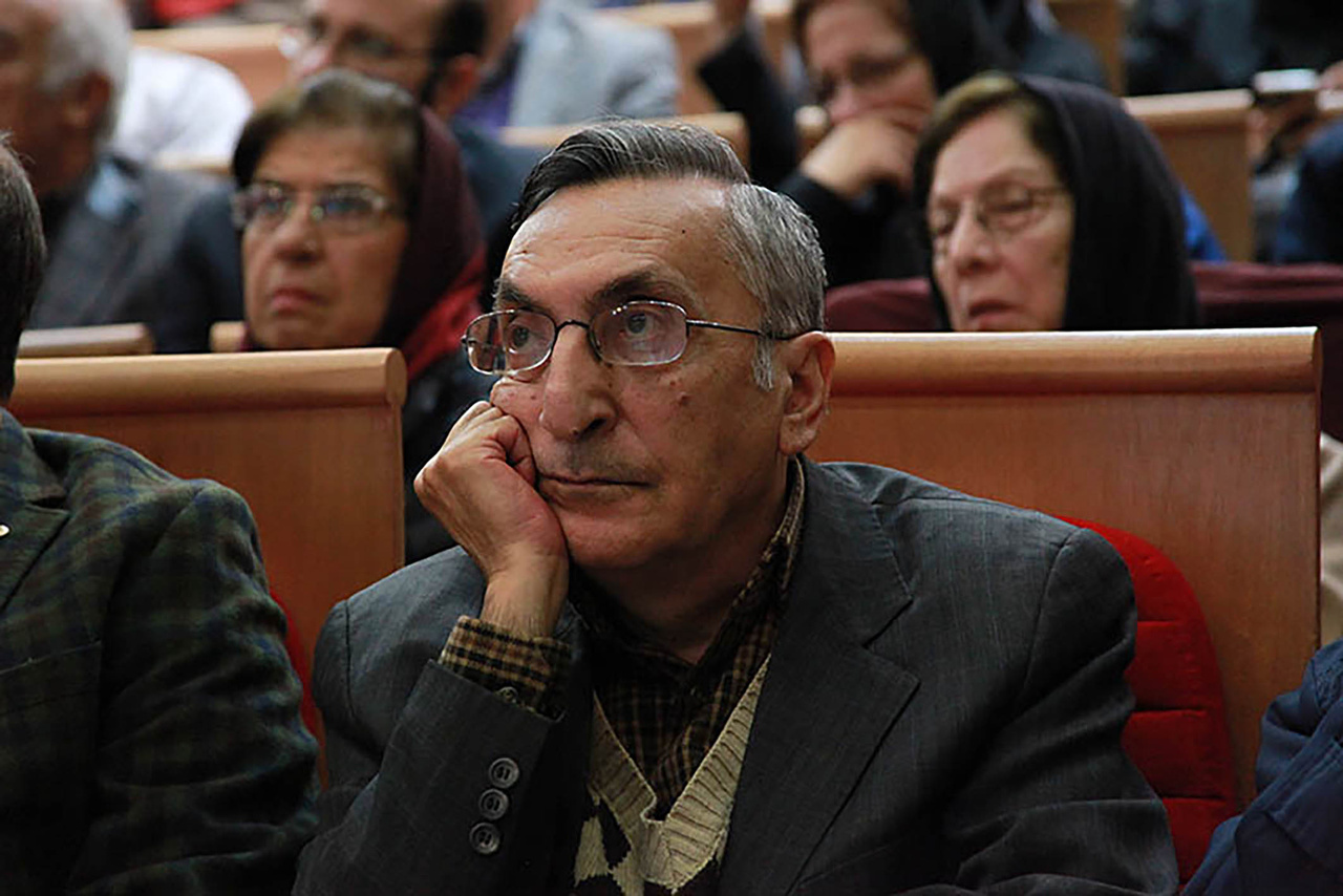 سراغ کامران فانی را از کتاب‌هایش بگیریم نه خانه سالمندان