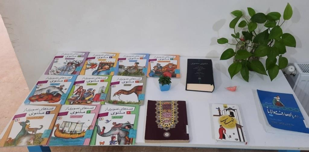 نمایشگاه کتاب در مهولات/ برگزاری «شب شعر و روایتگری» در خلیلآباد