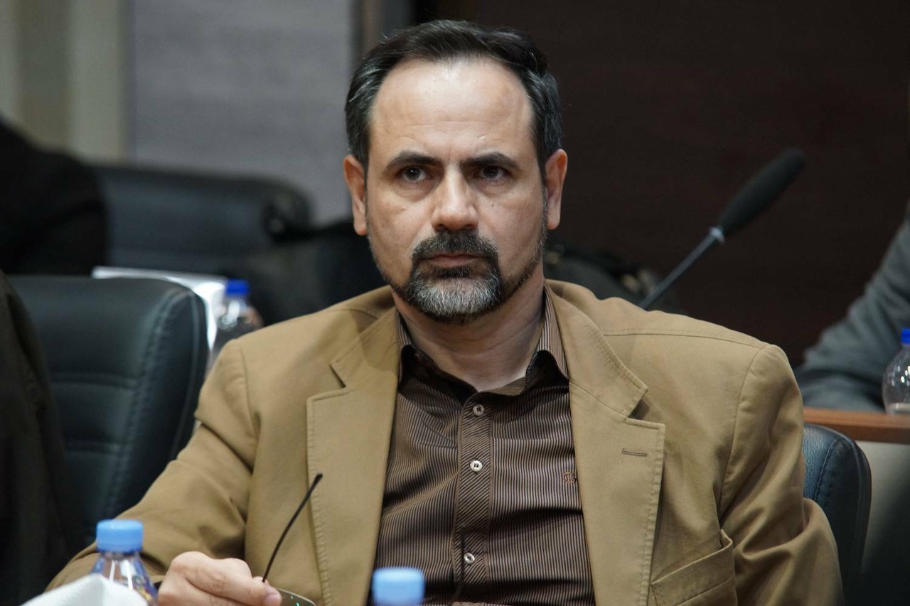 نخستین داستان‌نویس لرستانی ۶۰ سال پیش برنده جایزه میلیونی شد و در فقر درگذشت