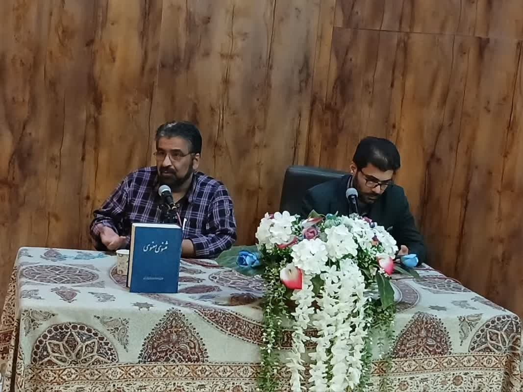 مولانا؛ متفکر بینظیر و سخنور شورانگیز/ «عشق» جوهرهای که مرز خودی را میشکند