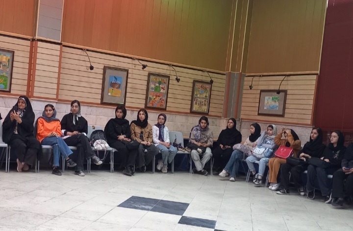 عرفان؛ راه بازگشت انسان به سرچشمه الهی است