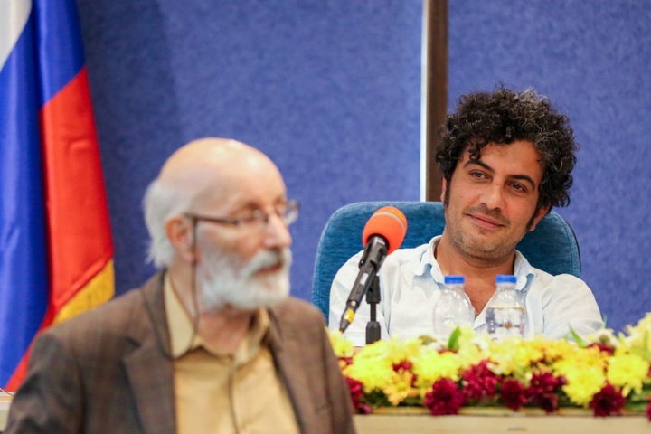 علی شمس: در کتاب‌های نمایشنامه‌نویسی درباره‌ برخی پیچش‌های دراماتیک سخنی گفته نمی‌شود