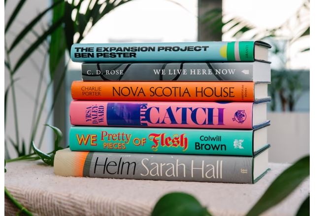 نویسندگانی که به فهرست نهایی جایزه «ژانرشکن» گلداسمیتس راه یافتند