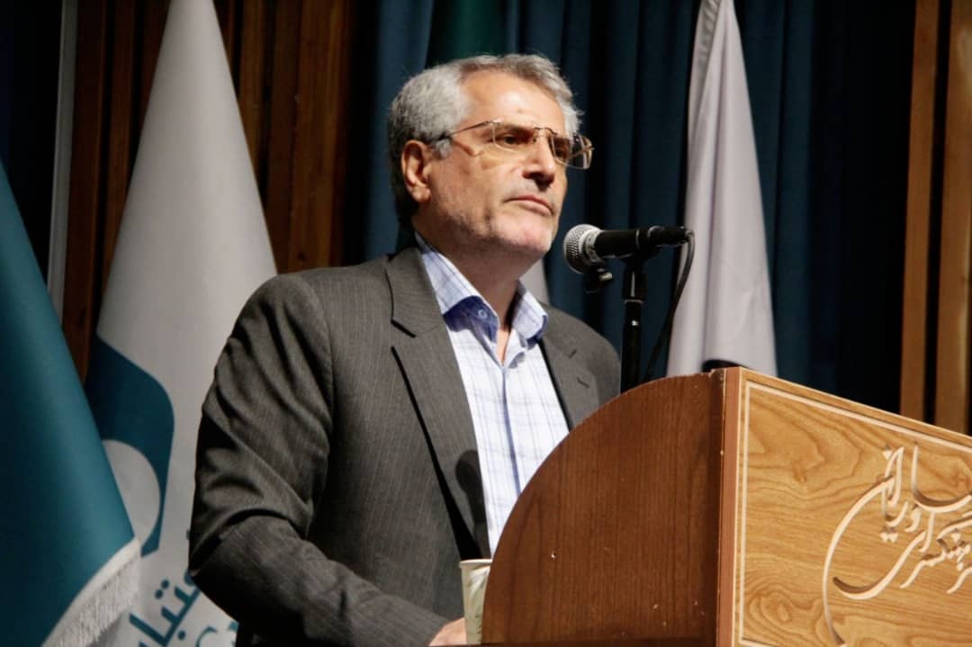 سندی دال بر همبستگی همه فارسی‌زبانان