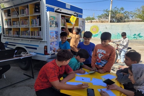 کتابخانه‌های سیار؛ ابزاری برای تحقق عدالت فرهنگی