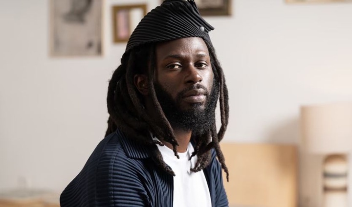 ضرب و شتم برادرم توسط پلیس، من را نویسنده کرد